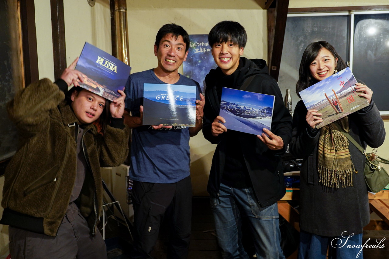 広い地球をステージに、児玉毅さんが滑り、佐藤圭さんが撮る。【Ride the Earth 地球を滑る旅】 photobook No.7 『CHINA』リリースイベント in 富良野・納屋ロッジ